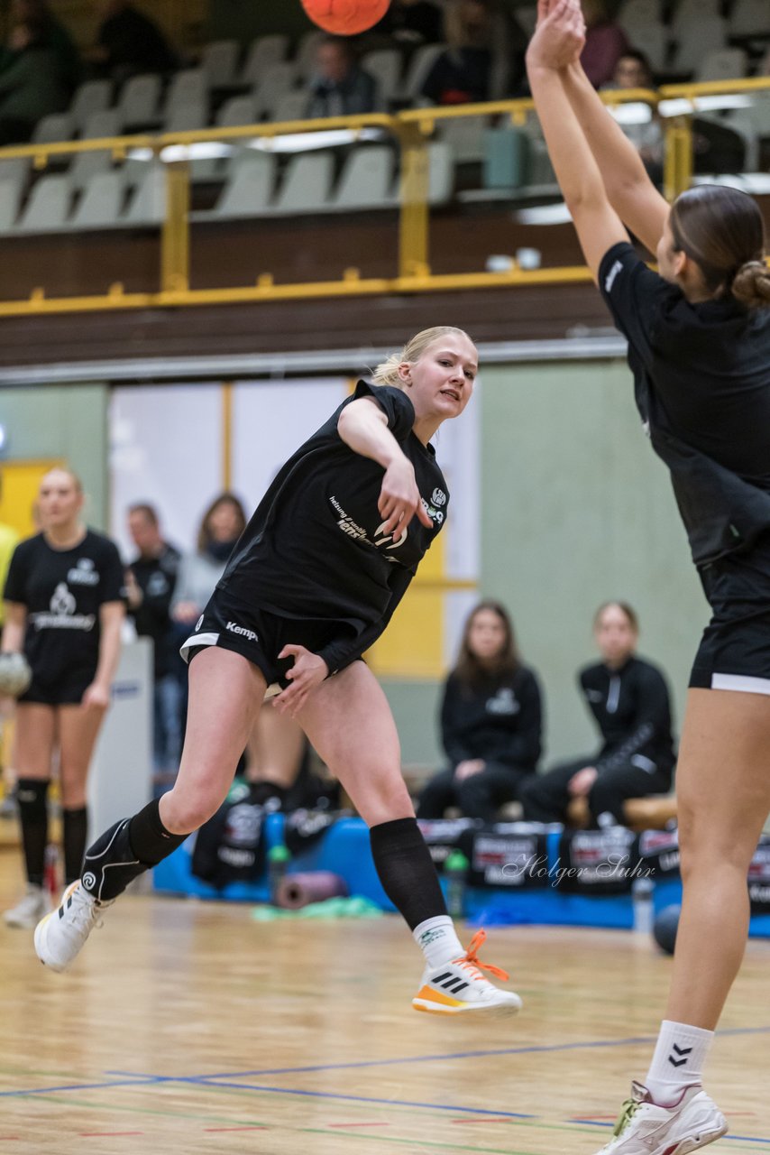 Bild 198 - wBJ SV Henstedt Ulzburg - TuRa Meldorf : Ergebnis: 22:38